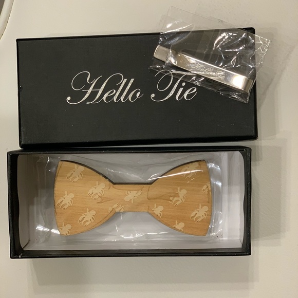 New💖Hello Tie wooden bow tie and tie clip - Picture 2 of 5